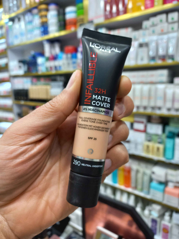 کرمپودر اینفالیبل لورال شماره رنگ ۲۹۰ مت کاور ۳۲ ساعته ۳۰ میلیون لیتر