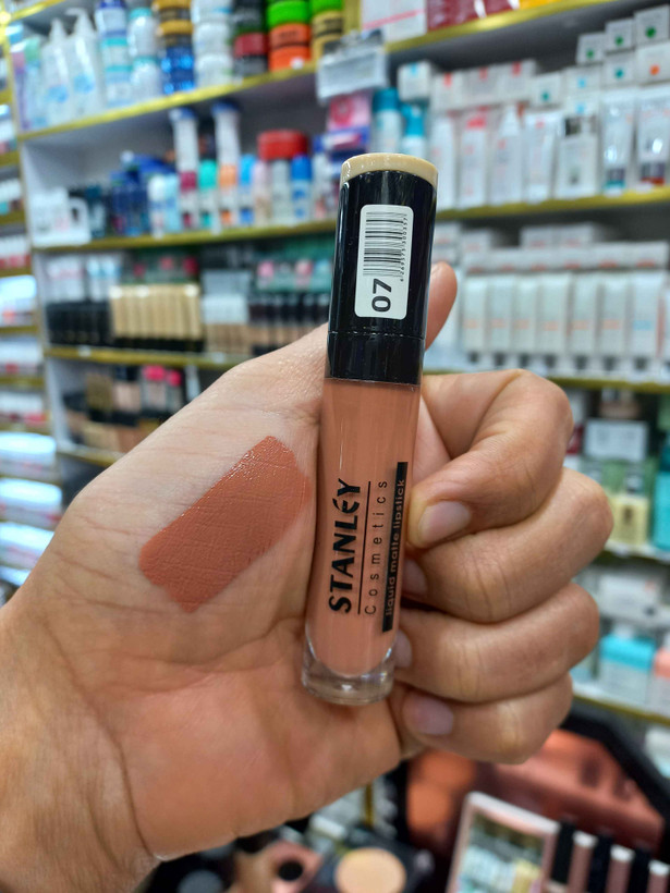 رژلب مایع استنلی کد ۰۷ حجم ۶میلی لیتری