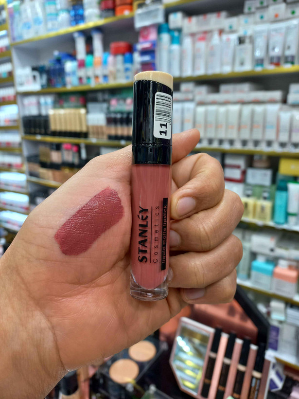 رژلب مایع استنلی کد ۱۱ حجم ۶میلی لیتری