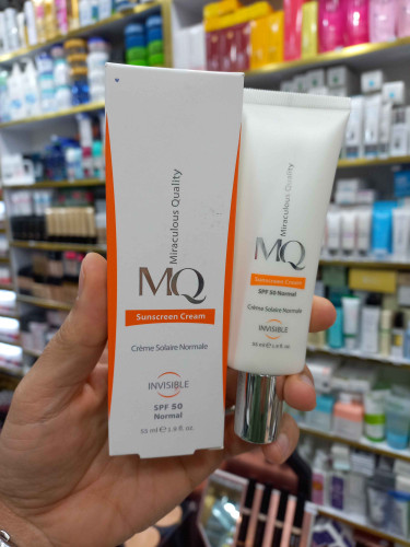ضدآفتاب بی رنگ ام کیو پوست نرمال تا خشک spf50 حجم ۵۵میلی لیتر