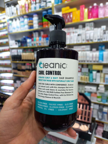 شامپو موی فر فاقد سولفات کلینیک کیندی حجم ۵۵۰ میلی لیتر