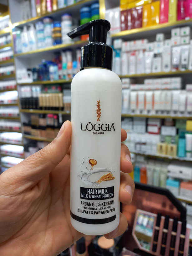 شیر موی تغذیه کننده لوجیا حجم ۲۰۰ میلی لیتر