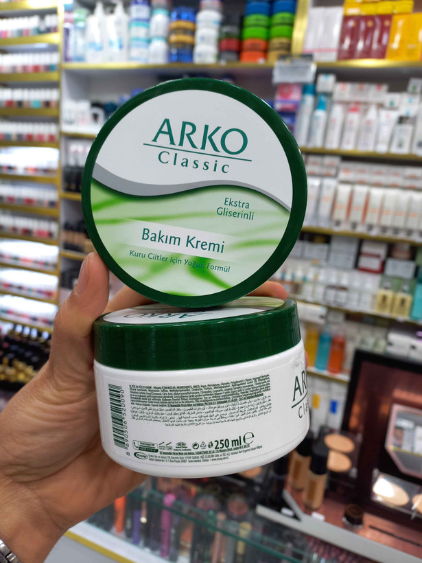 کرم نرم کننده دست و صورت آرکو حجم ۲۵۰ میلی لیتر