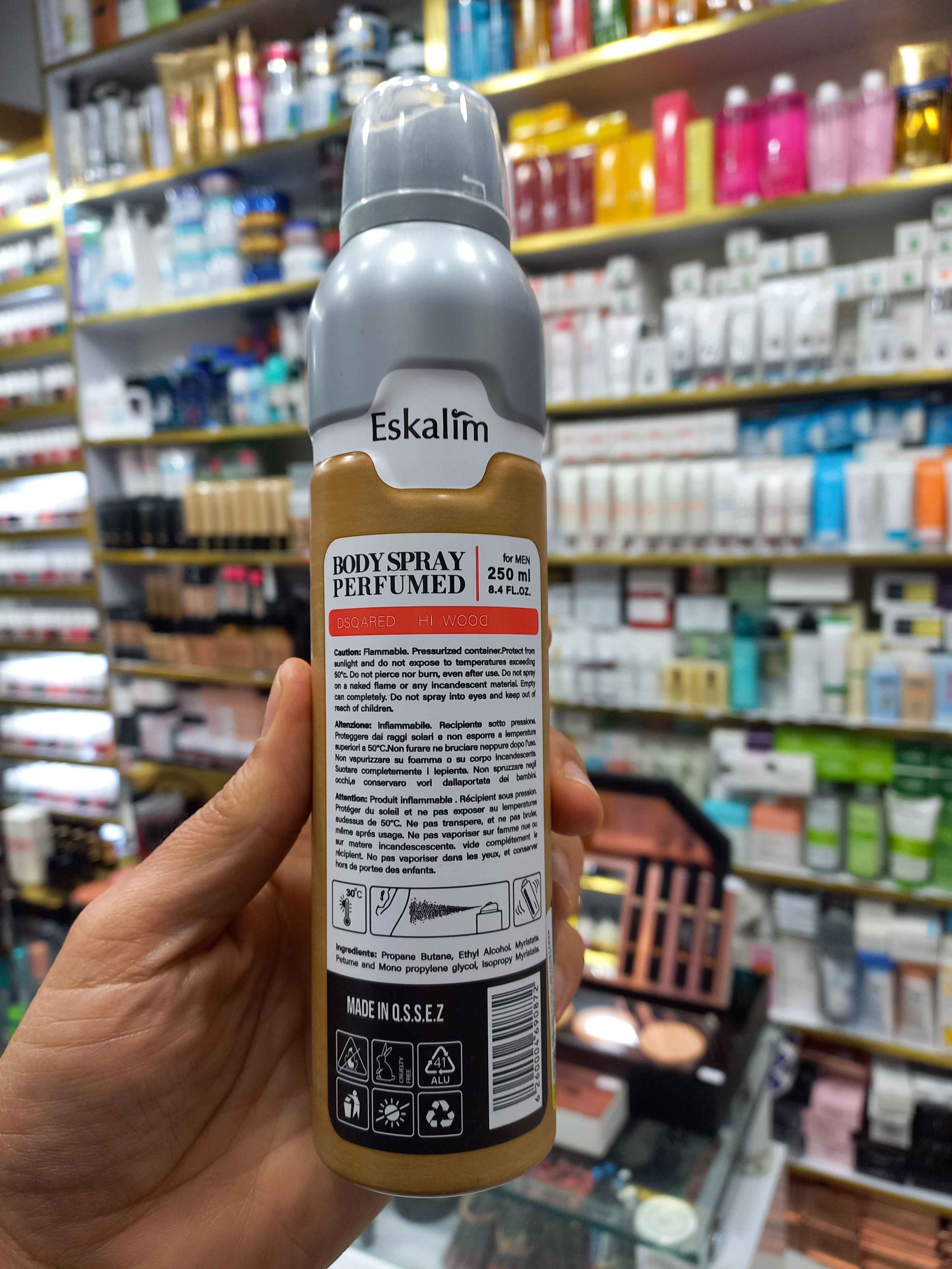 بادی اسپری پرفیوم اسکالیم رایحه وود مناسب برای آقایون با حجم ۲۵۰ میلی لیتر