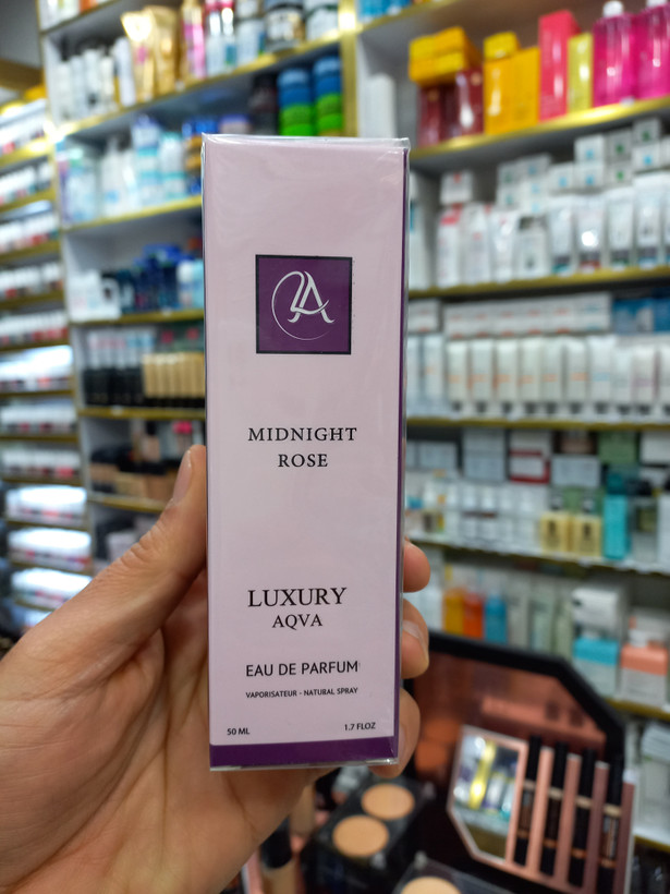 ادکلن میدنایت رز از برند لاکچری آکوا حجم ۵۰ میلی لیتر