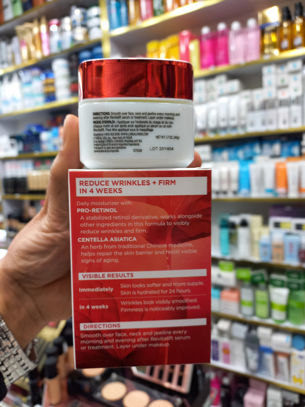 کرم ضد چروک و ضد پیری (شب) مدل Revitalift حجم ۴۸ میل لورال