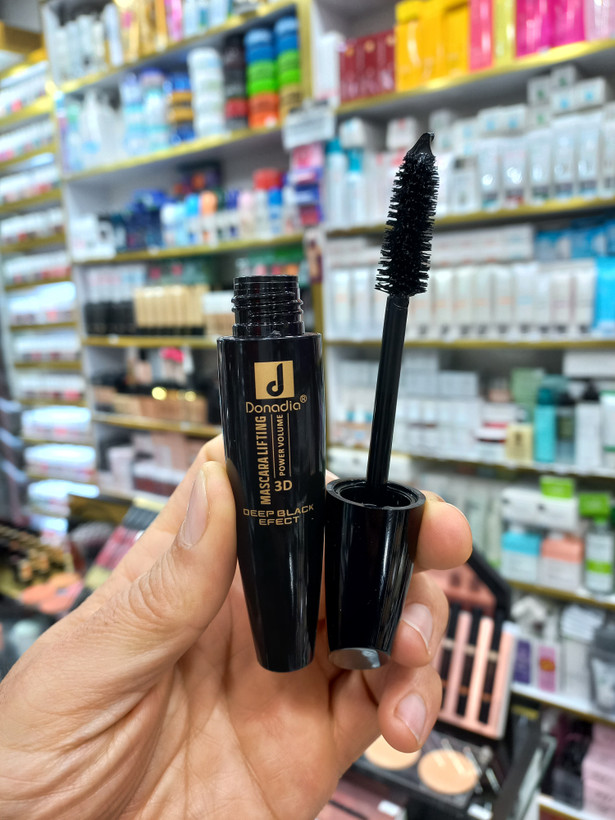 ریمل دنادیا مدل لیفتینگ 3D حجم ۱۵ میل