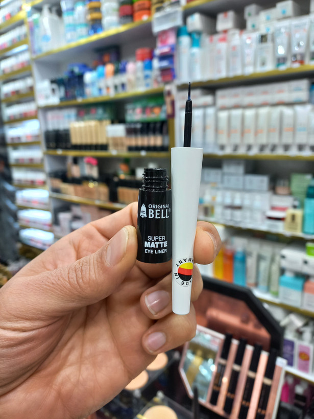 خط چشم مویی بل اصل ـ مشکی و ضد حساسیت | خط چشم Bell آلمان حجم ۲.۵ میل