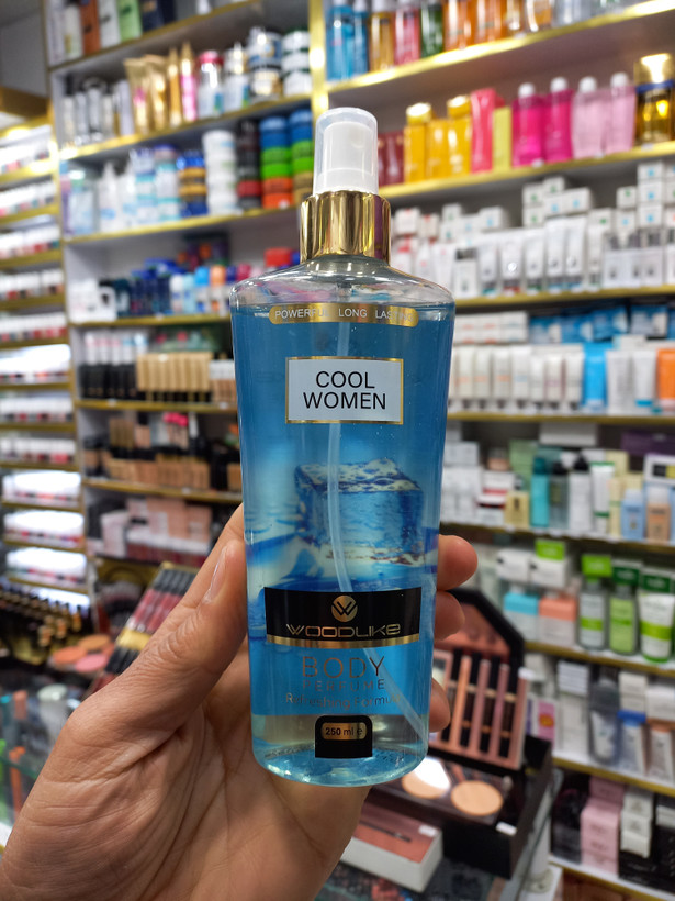 بادی اسپلش وودلایک رایحه کولواتر زنانه حجم ۲۵۰ میلی لیتر