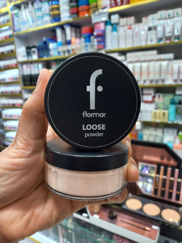 پودر فیکس فلورمار رنگی شماره 001 pale sand حجم 18 گرمی