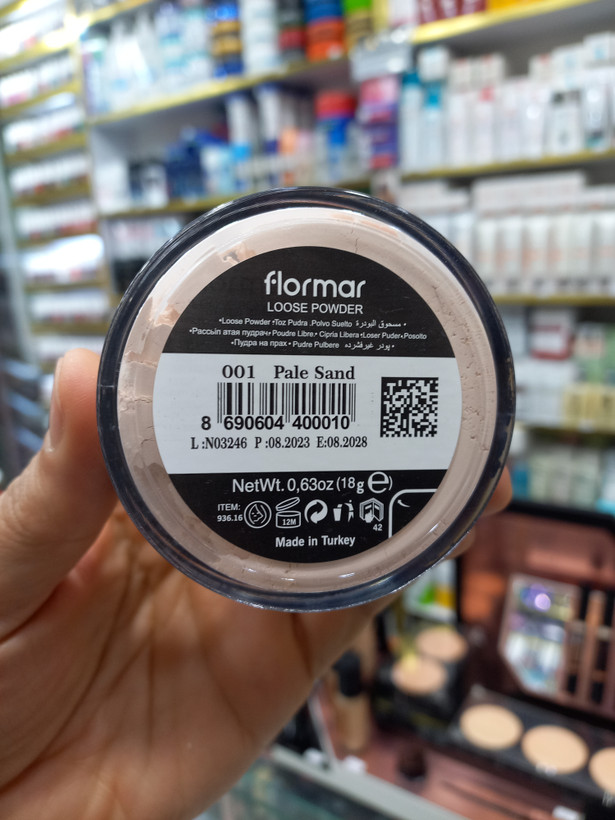 پودر فیکس فلورمار رنگی شماره 001 pale sand حجم 18 گرمی