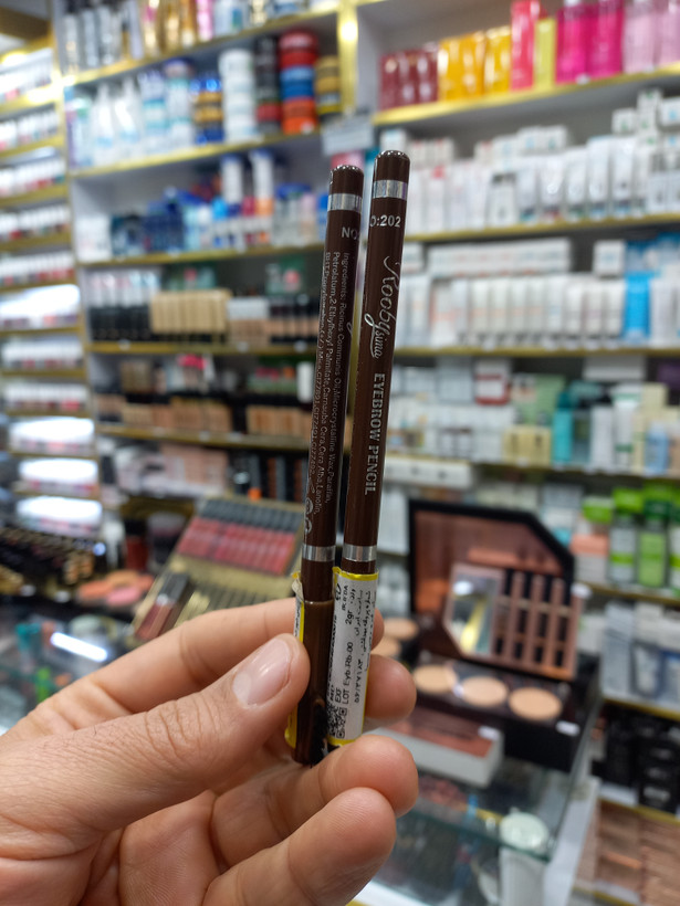 مداد ابرو روبی سیماNO: 202حجم 2میل