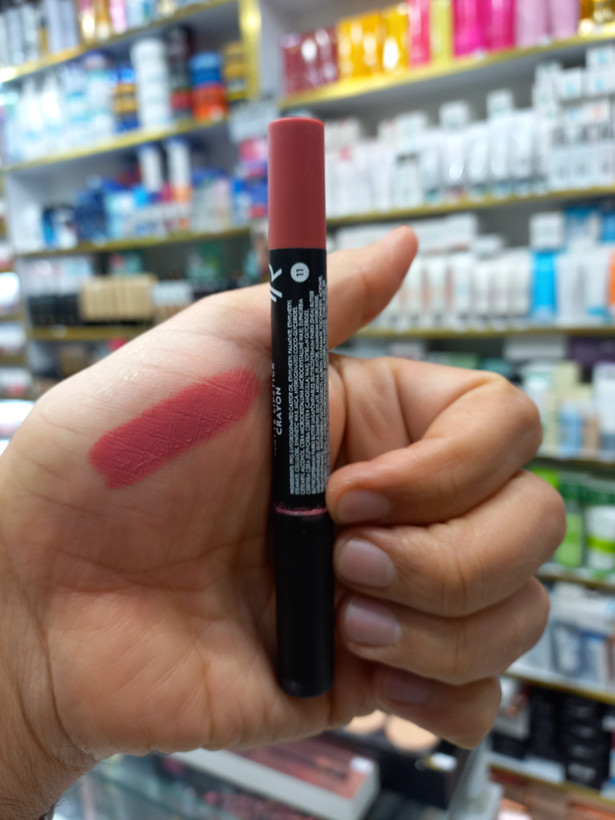 رژلب جامد گلدن رز 11 MATTE حجم 4میل
