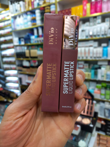 رژلب مایع دیویو D10 سوپرمات DiVio حجم 6 میلی لیتر