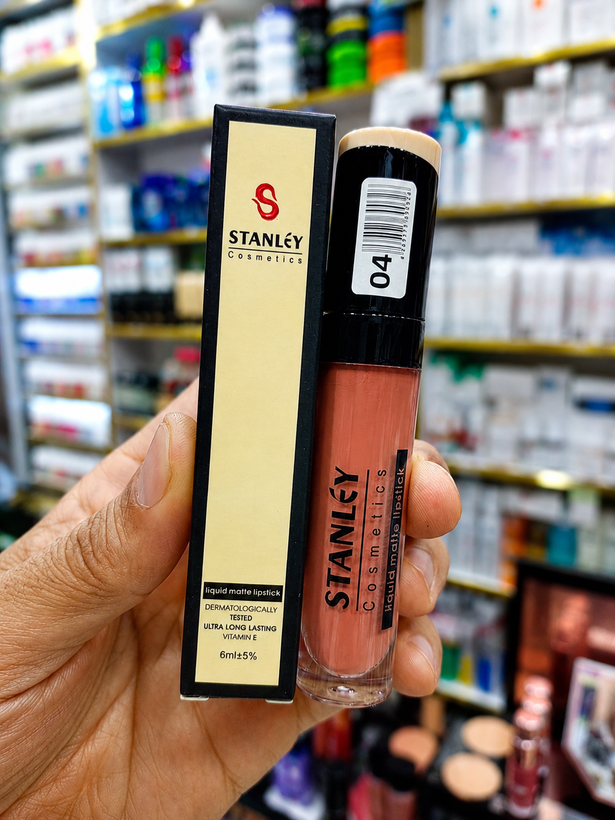 رژلب مایع استنلی شماره 04 حجم 6 میلیلیتر | مات مخملی، رنگدانه فوقالعاده، ماندگاری بالا و پوشش یکدست لب