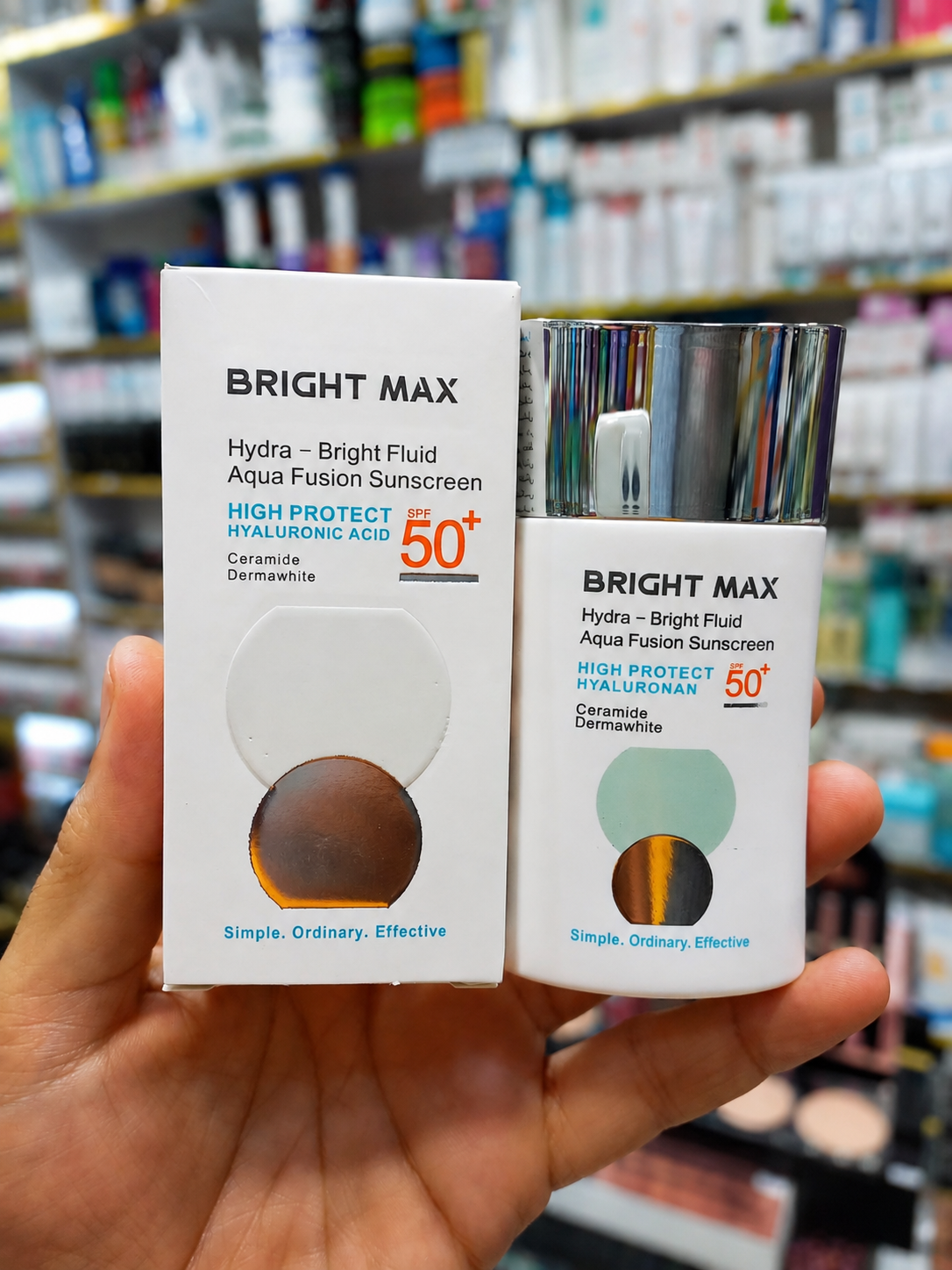 کرم ضدآفتاب فلوئیدی برایت مکس SPF50 بدون رنگ ۵۰ میلی‌لیتر | محافظت کامل در برابر UVA/UVB، آبرسان، جذب سریع و مناسب انواع پوست