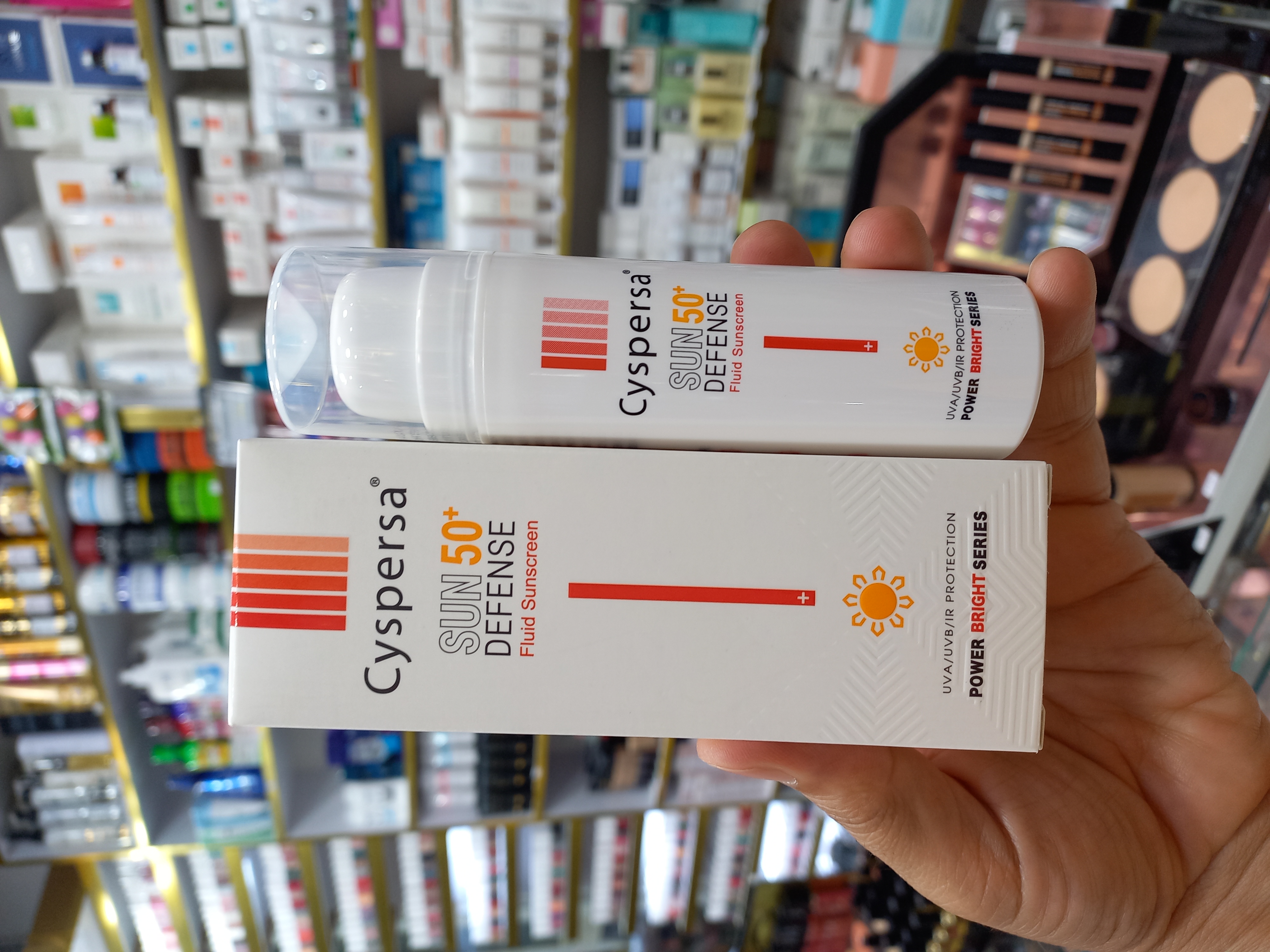 ضد آفتاب فلوئیدی سیسپرسا Sun Defence SPF50 حجم ۵۰ml | محافظت قوی UVA/UVB مناسب انواع پوست