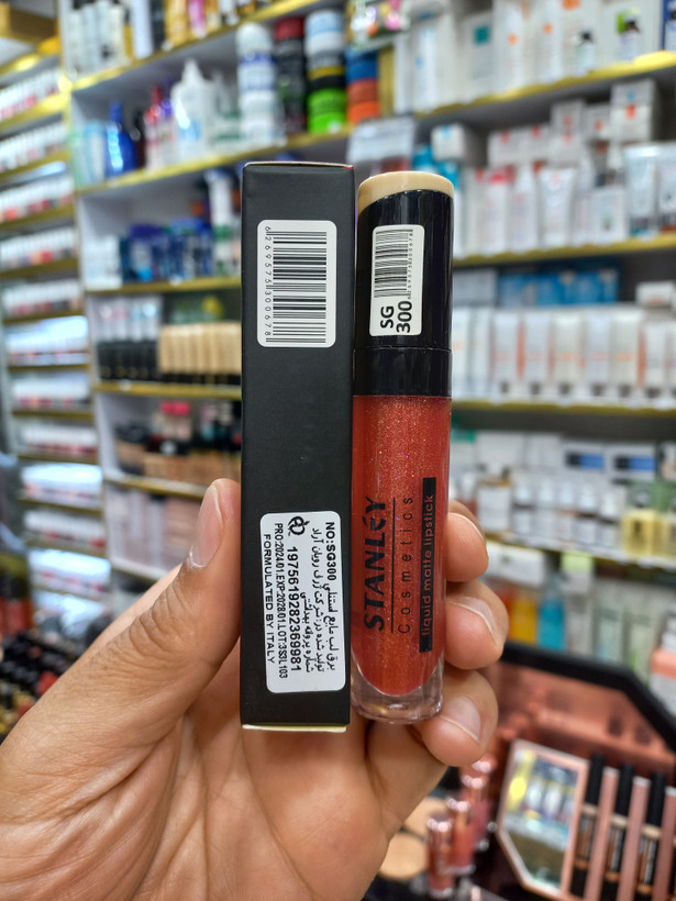 برق لب مایع استنلی شماره GS_300 حجم ۶ میلیلیتر | براقکننده لب با ماندگاری بالا، آبرسان و نرمکننده
